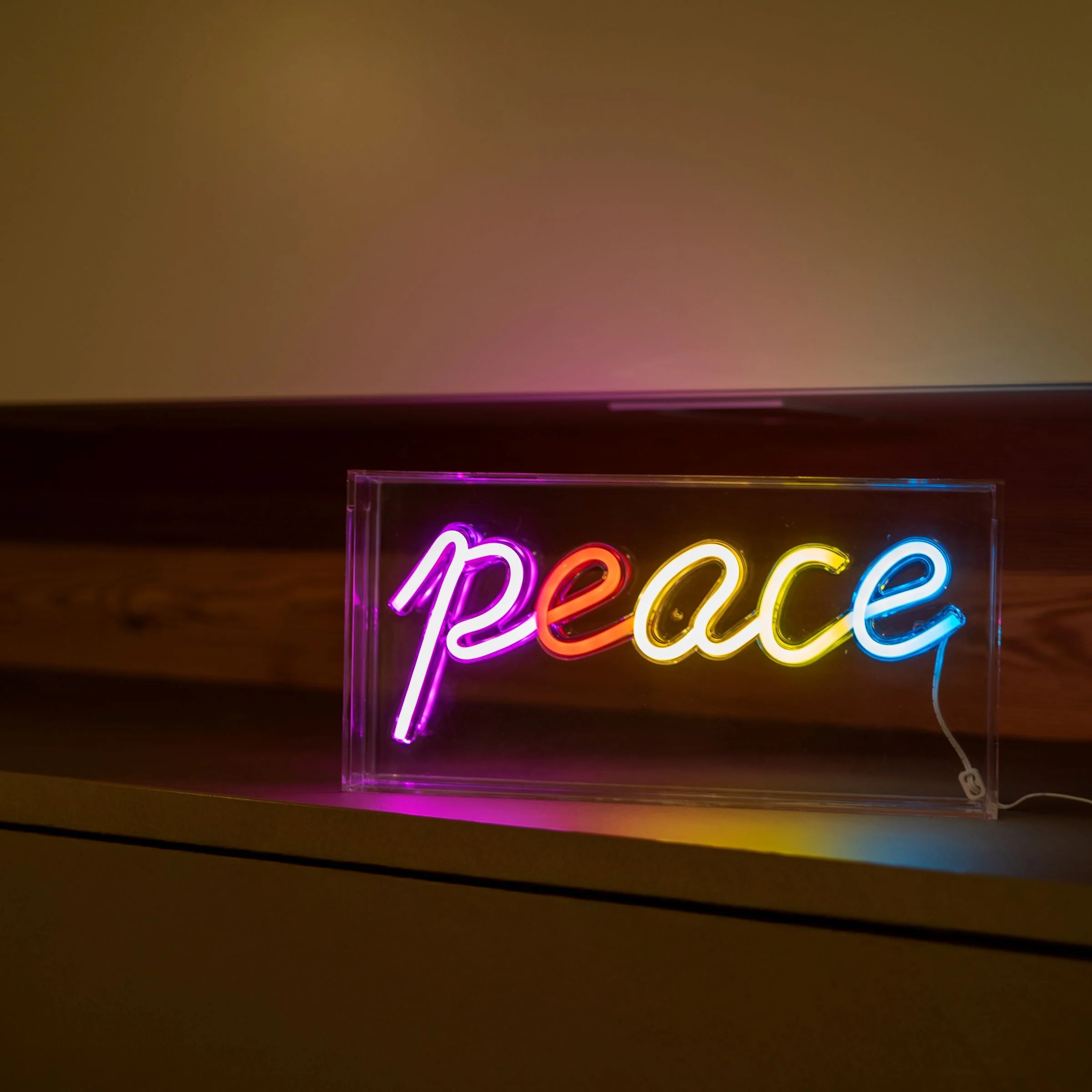 WD LifeStyle Insegna Neon con Cornice in Plexiglass 30 x 15 Cm Decoro Peace