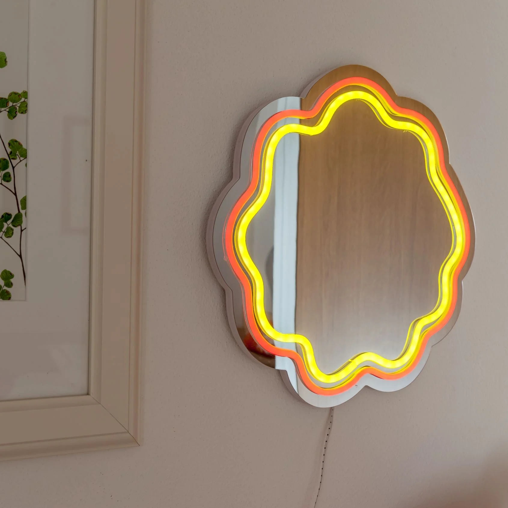 WD LifeStyle Specchio Decorativo con Luci Led 30 x 30 Cm Decoro Onde