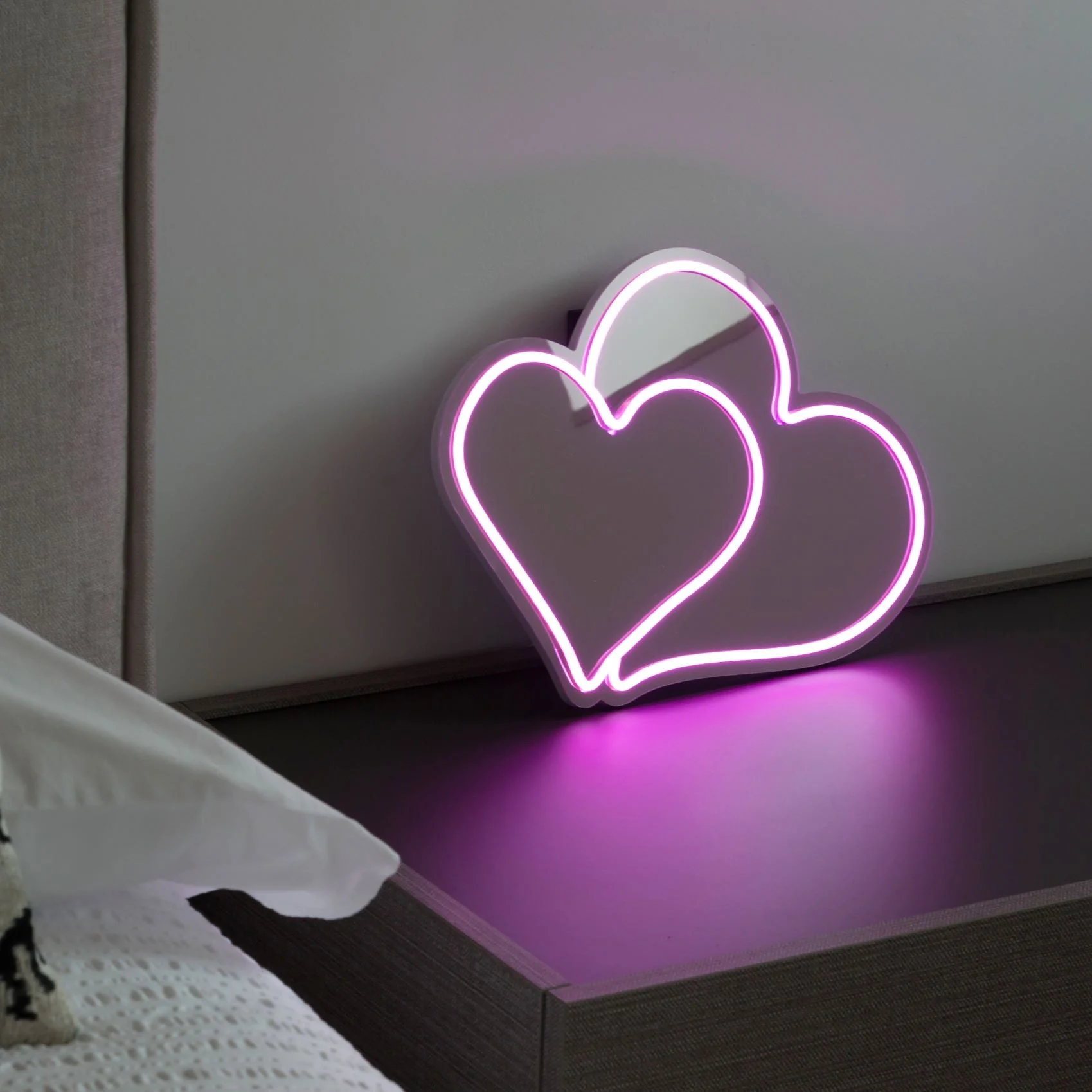 WD LifeStyle Specchio Decorativo con Luci Led 38 x 31 Cm Decoro Cuori