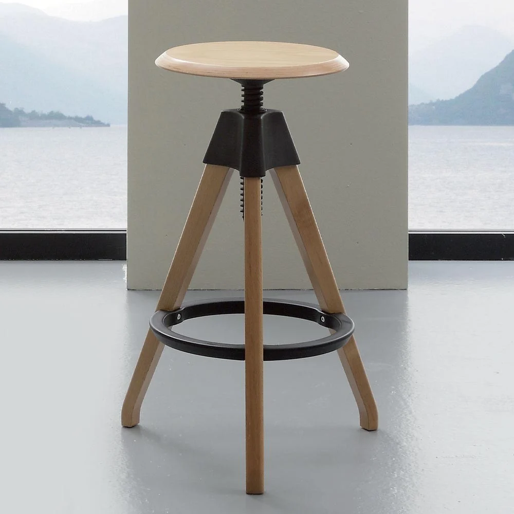 Sgabello Giotto in legno regolabile – La Seggiola