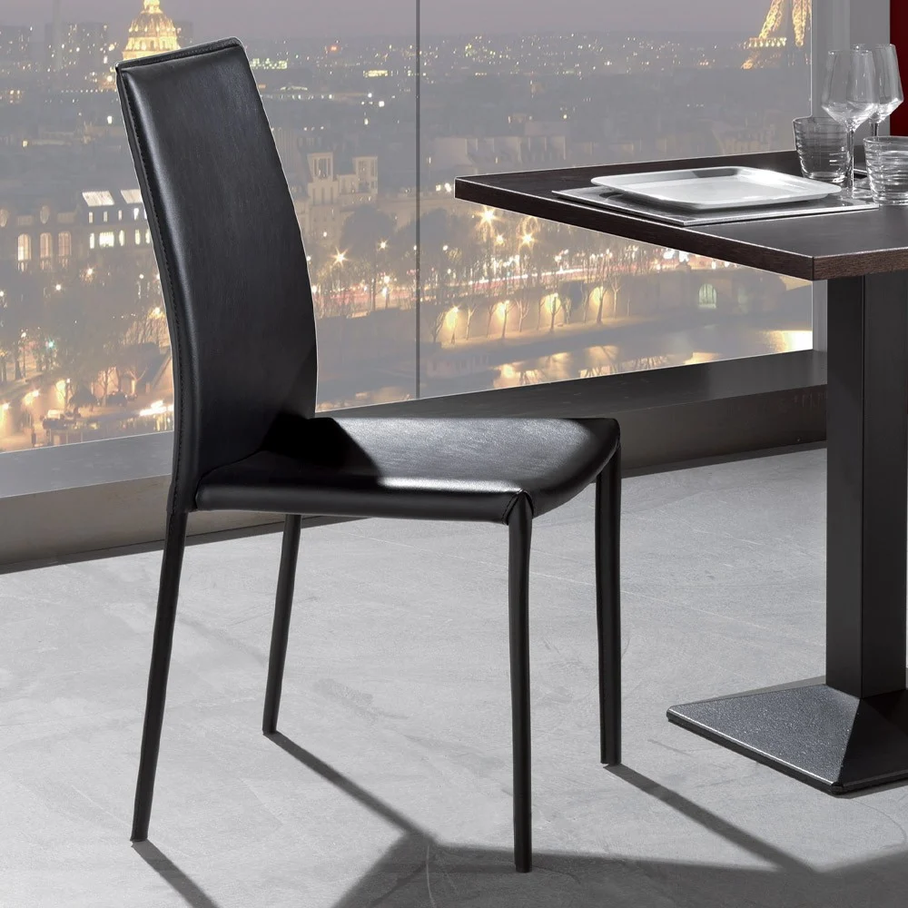 Sedia di design Vanity in acciaio e similcuoio – La Seggiola